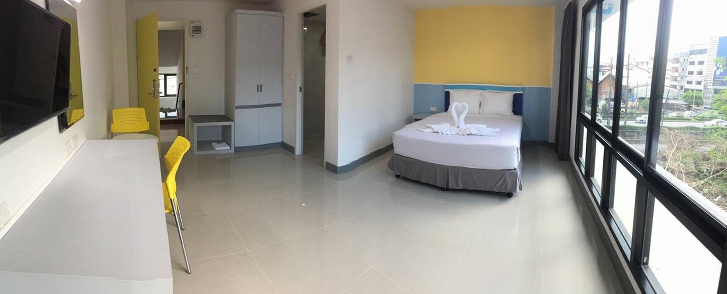 desk, blackout curtains, free wifi