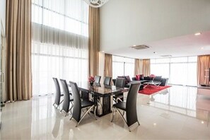 Living area - Maline Exclusive Serviced Apartments (Phnom Penh)