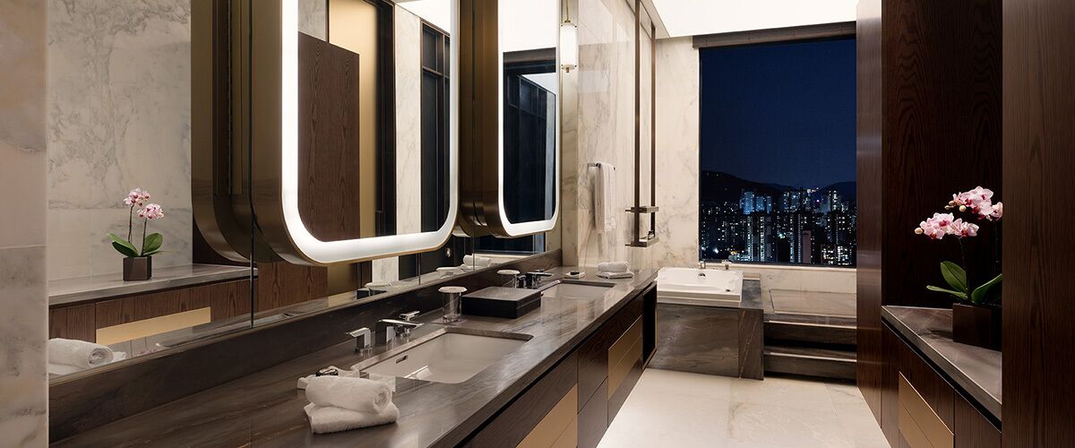 penthouse, 3 bedrooms | bathroom | designer toiletries, hair dryer, bathrobes, slippers