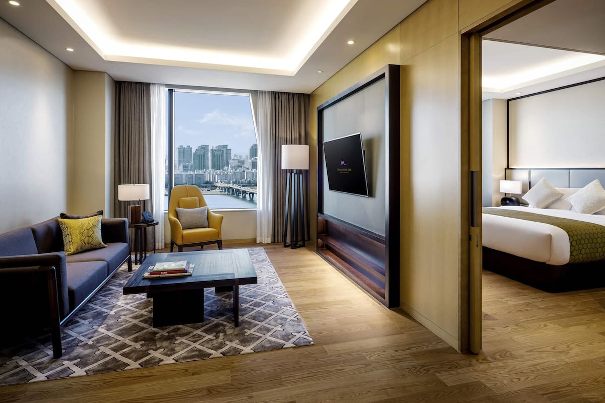 Superior Suite, 1 Bedroom | 1 bedroom, premium bedding, down comforters, in-room safe