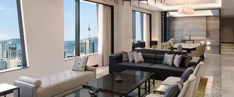 แกรนด์เมอร์เคียว แอมบาสเดอร์ โฮเทลแอนด์เรสซิเดนเซส โซล ยงซาน