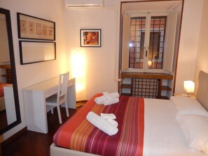 Appartamento, 2 camere da letto (Colosseo 2 - Via del Colosseo 26) | Letti aggiuntivi (a pagamento)