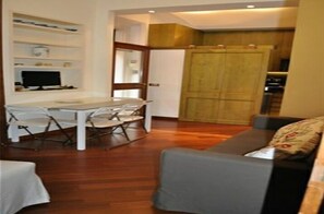 Huoneisto, 1 makuuhuone (Colosseo 1 - Via del Colosseo 23) | Oleskelualue