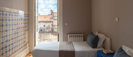 Twin Room, 2 Single Beds