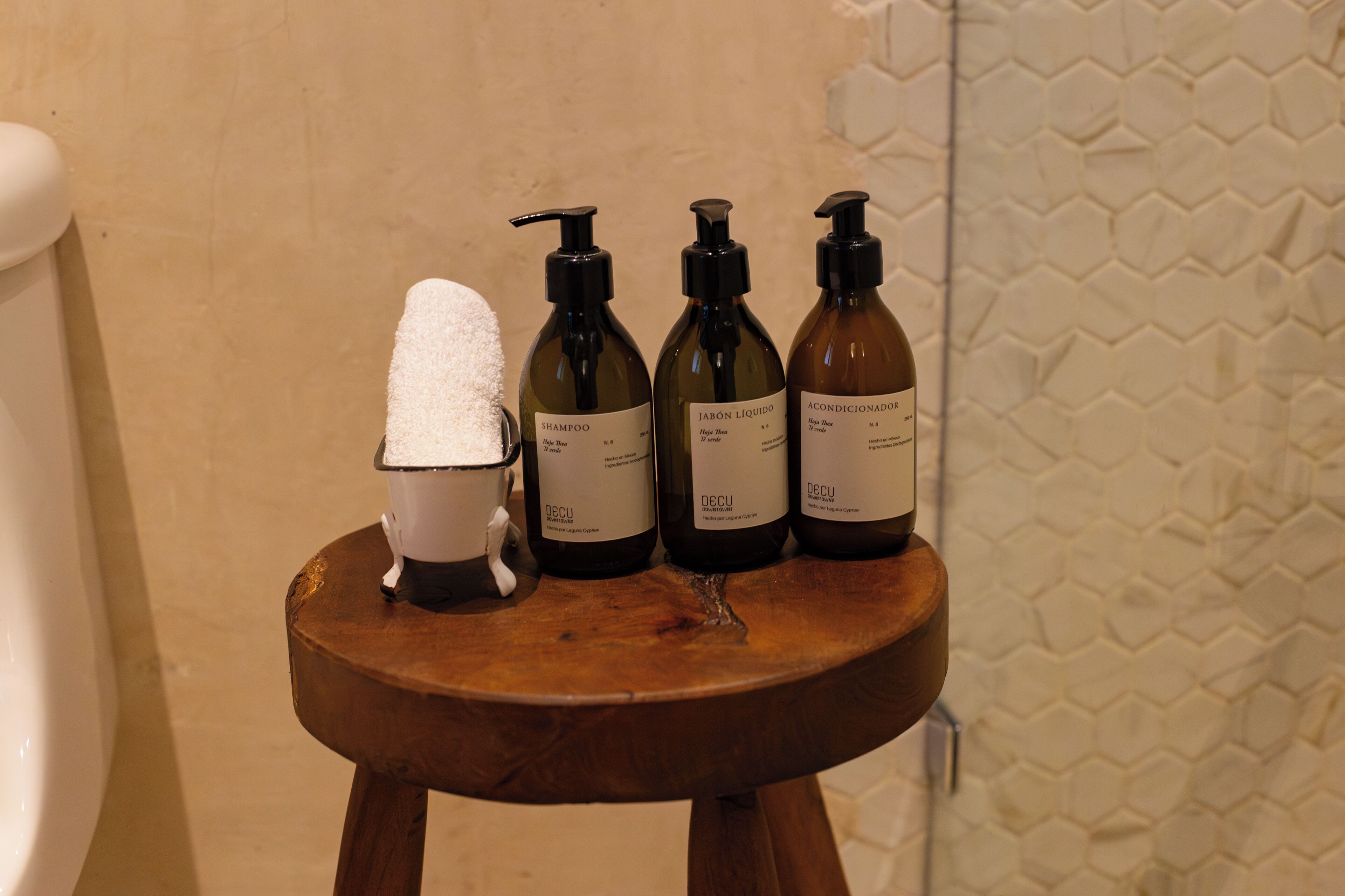 Photo - Decu Downtown