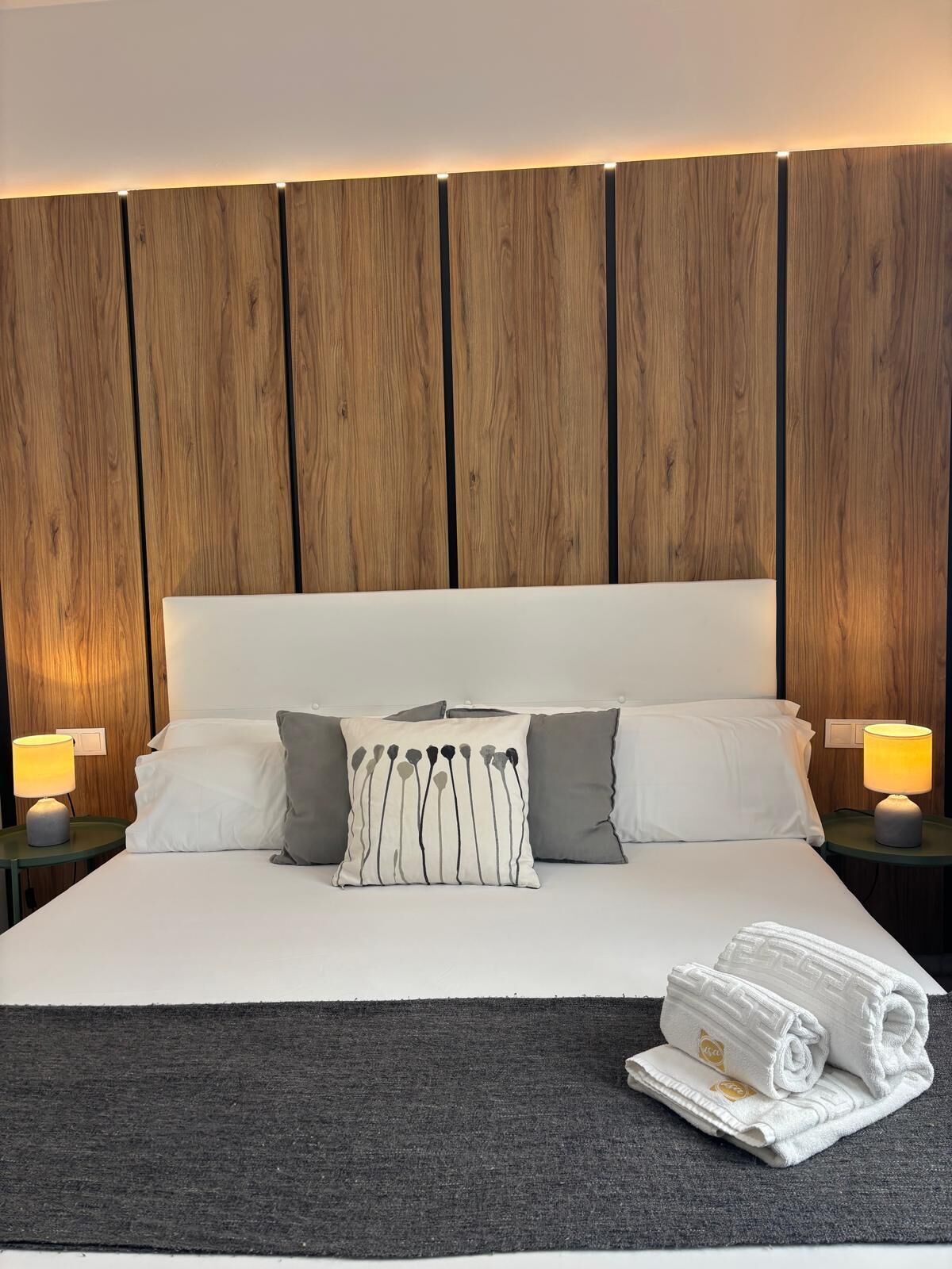 Comfort Studio | Down duvets, memory-foam beds, desk, laptop workspace