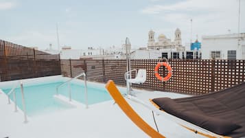 1 ๊ฐ์ ์นจ์ค, ์ค๋ฆฌ/๊ฑฐ์ํธ ์ด๋ถ, ๋ฉ๋ชจ๋ฆฌํผ ์นจ๋, ์ฑ
์