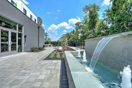 Property amenity. Courtyard by Marriott Deptford