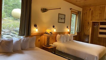 Premium Cabin, 3 Bedrooms, Fireplace, Lake View | 1 bedroom, individually decorated, individually furnished