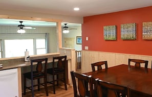 Dining room - Gunflint Lodge & Outfitters (Grand Marais)
