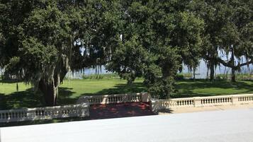 Pemandangan dari kamar