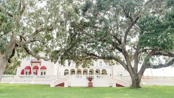 Tempat pernikahan outdoor