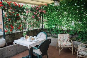 Apartment, 3 Bedrooms | Terrace/patio