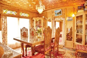 Interior - New Bul Bul Group Of Houseboats (Srinagar)