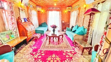 Deluxe Double Room, 1 Bedroom, Lake View, Lakeside | Living area | TV