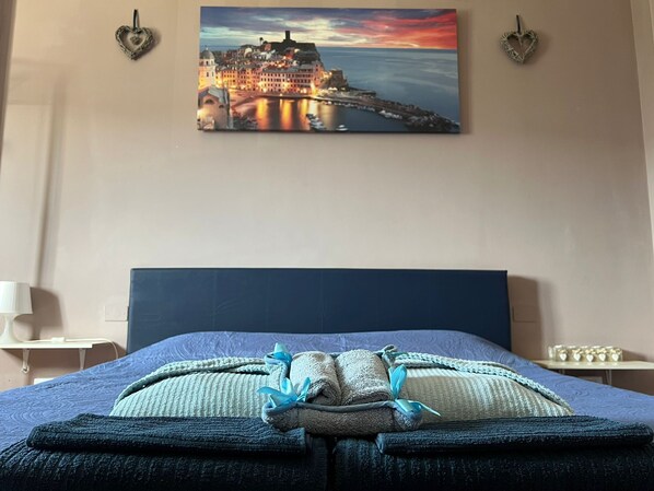 Comfort Studio Suite, 1 Bedroom, Private Bathroom, City View | Premium bedding, down comforters, Select Comfort beds