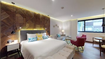 Superior Room, 1 King Bed, Courtyard View | Premium bedding, minibar, in-room safe, individually decorated