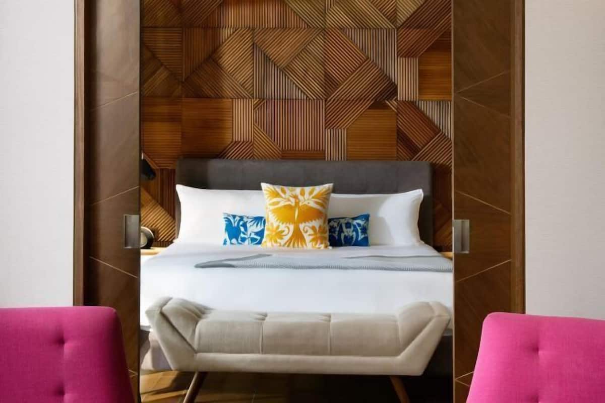 Ropa de cama de alta calidad y minibar