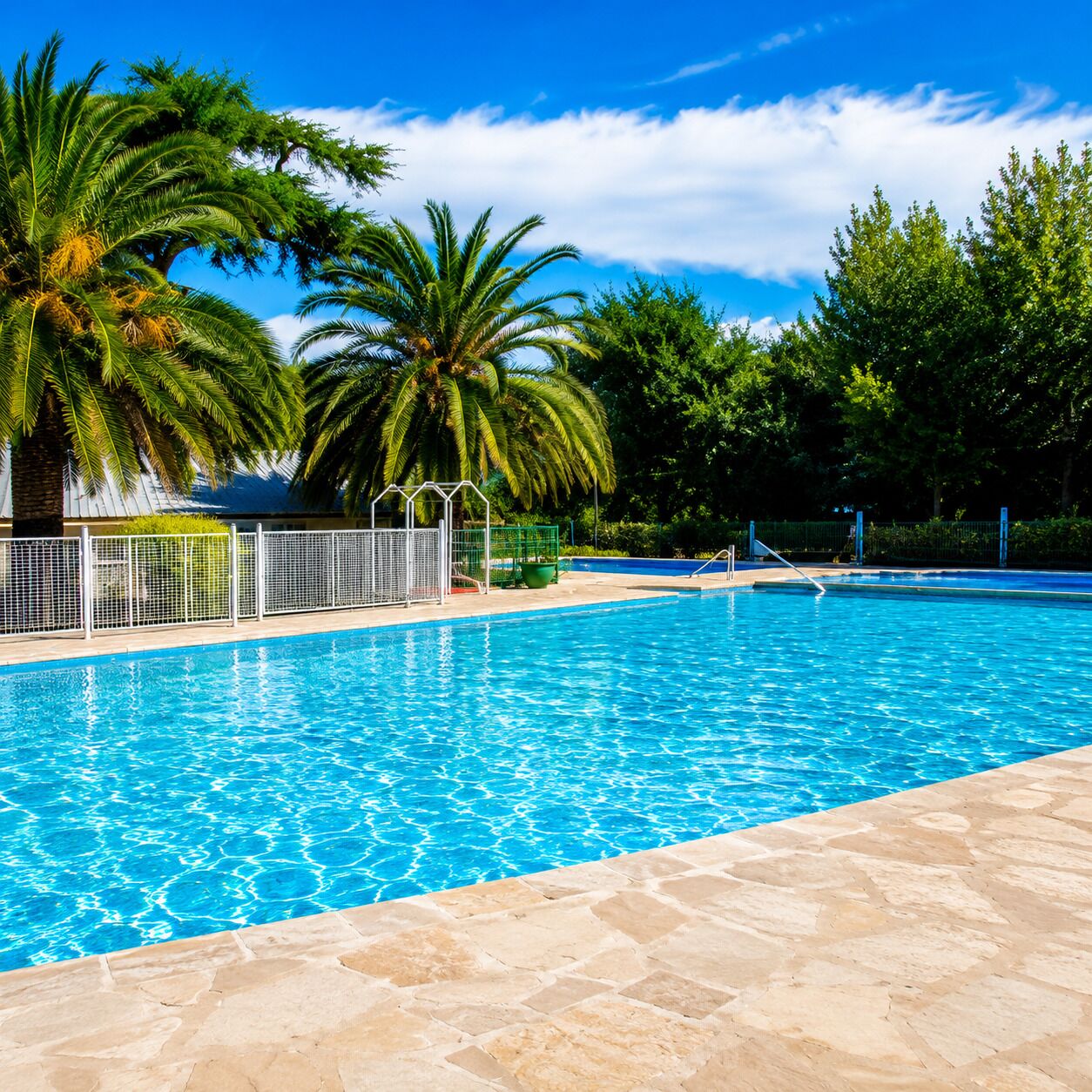 3 outdoor pools