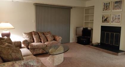 2BR/1BA Private Condo W/ Terrace Patio
