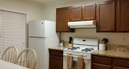 2BR/1BA Private Condo W/ Terrace Patio