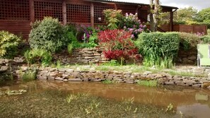 Property grounds - Authentic timber lodge located in Devon's heart at the edge of glorious Dartmoor (Highampton)