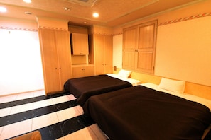 โต๊ะทำงาน, Wi-Fi ฟรี, ผ้าปูที่นอน
