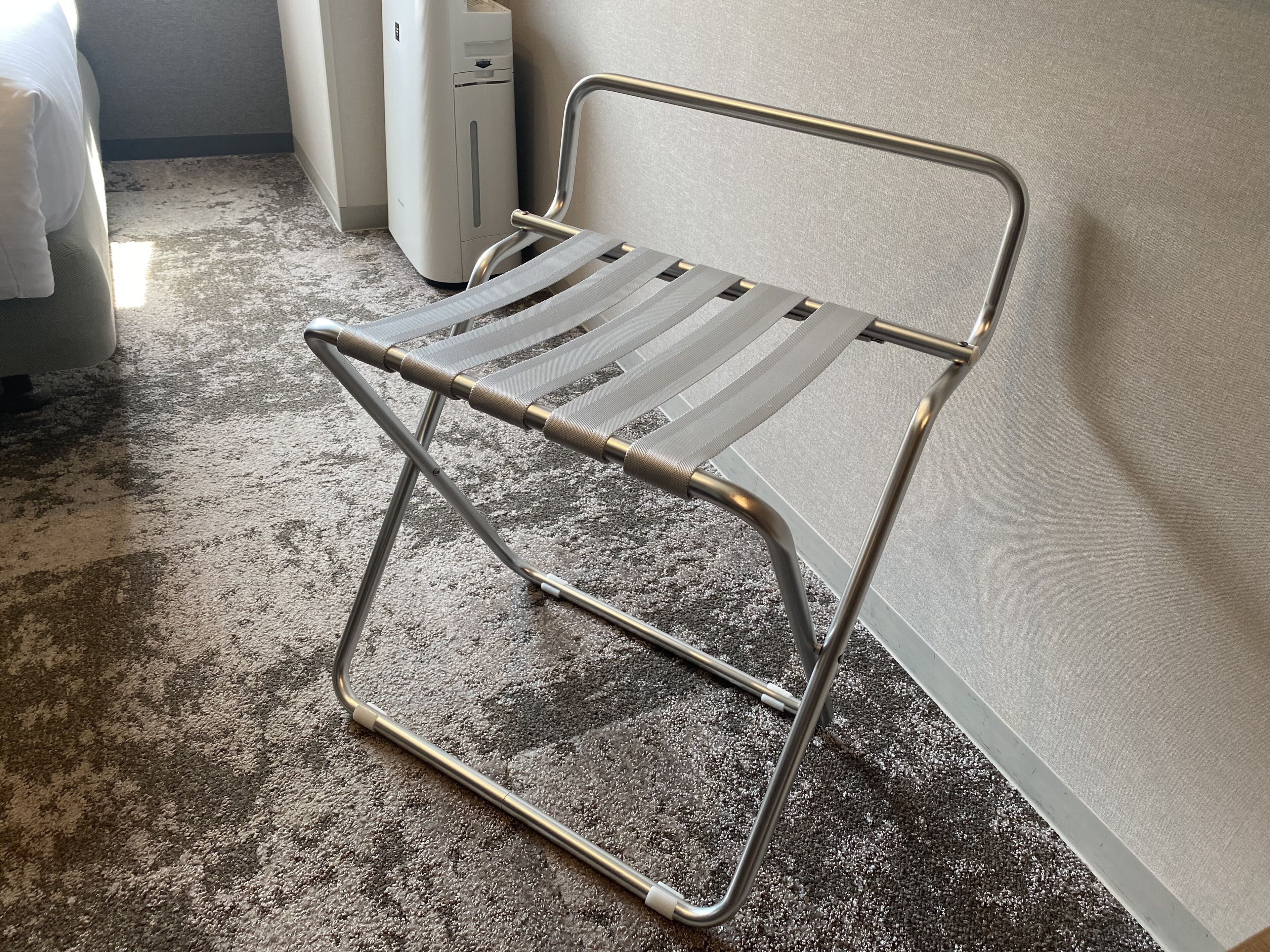 blackout curtains, free wifi