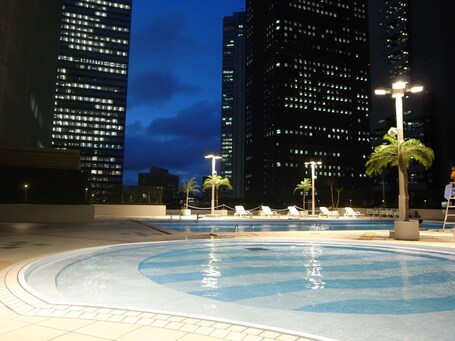 Keio Plaza Hotel Tokyo Premier Grand - Image 2