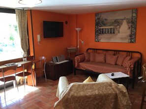 TV connectée, lecteur de DVD, chaîne hi-fi