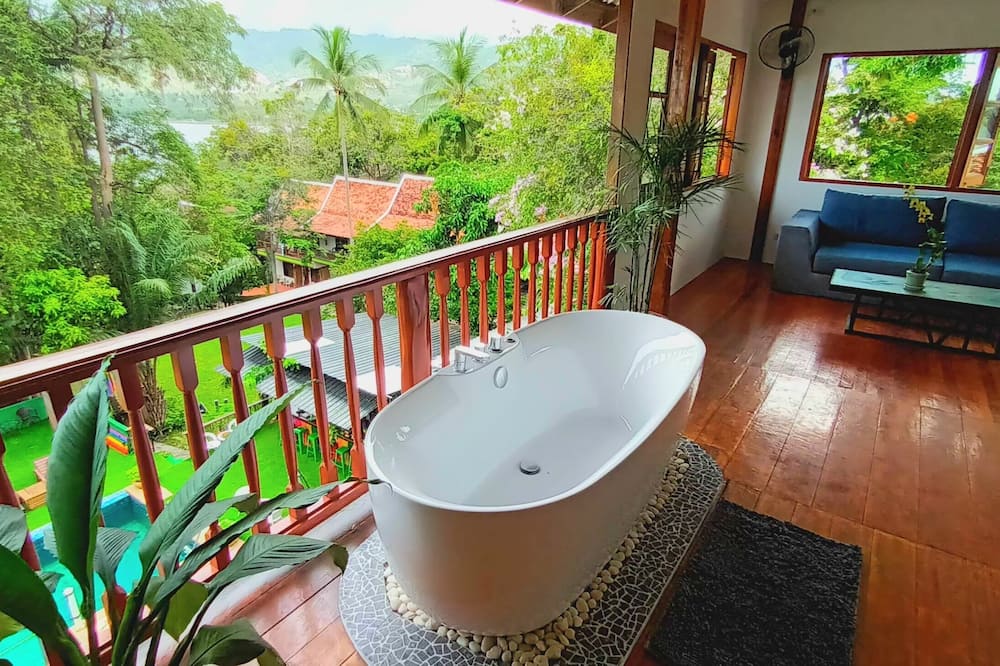 Alpha Gay Resort & Spa - Men Only