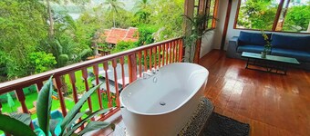 Alpha Gay Resort & Spa - Men Only