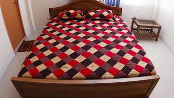 Rollaway beds, free WiFi