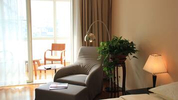 Business Room | Room amenity