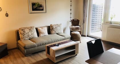 Gemütliche Ferienwohnung im Erdgeschoss , Terrasse in Dornumersiel Haus Juist