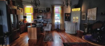 Schlafen wie ein Engel in einer alten Kirche - Brown Zimmer