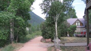 Enceinte de lâhĂ©bergement