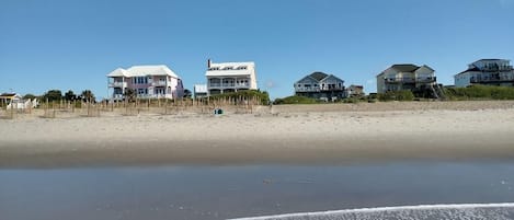 Beach nearby, sun-loungers
