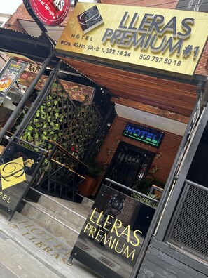 Double Room | Terrace/patio - Lleras Premium Hotel (Medellín)