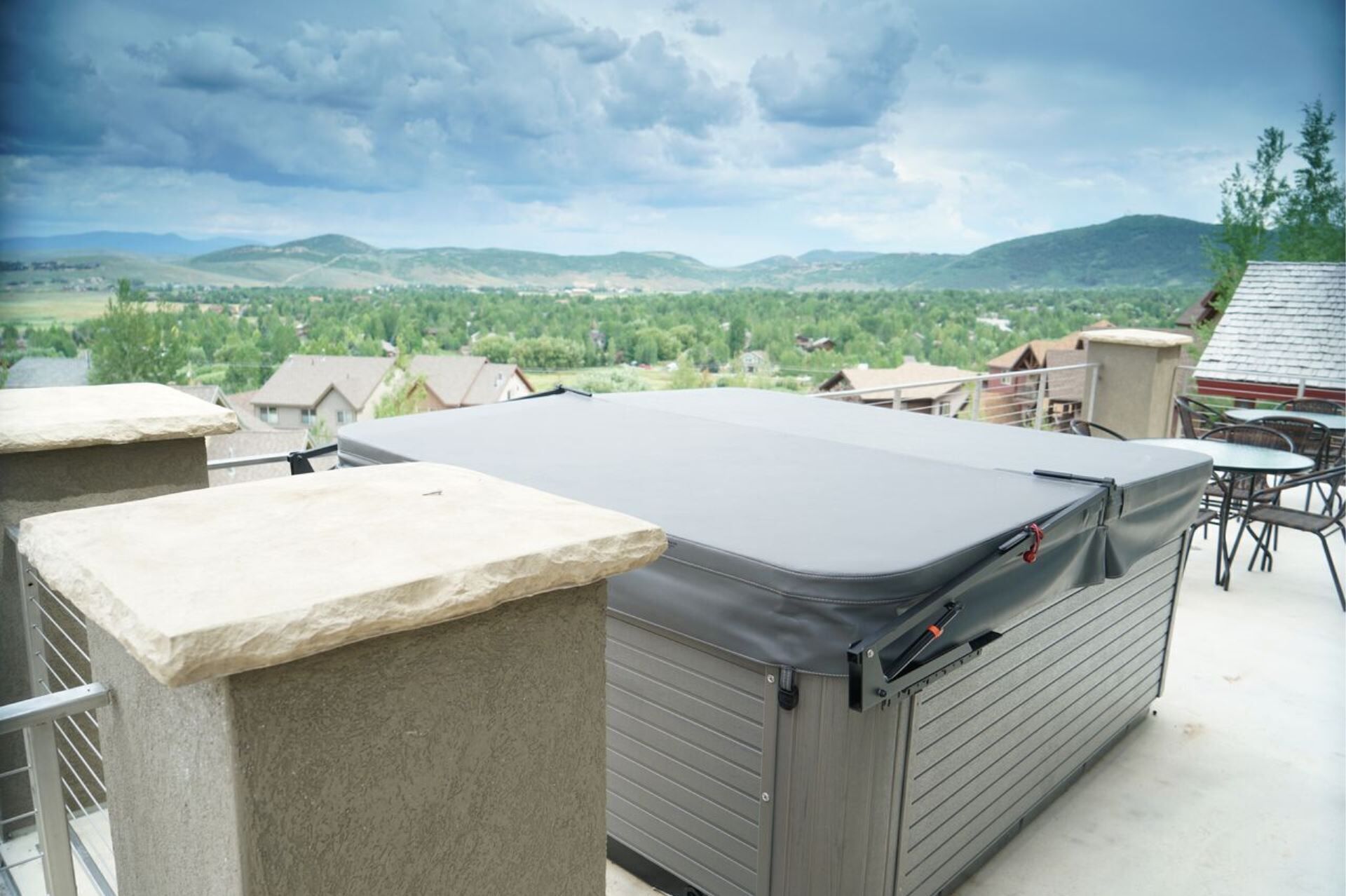This hot tub has the best views in all of Park City.  No lie!
