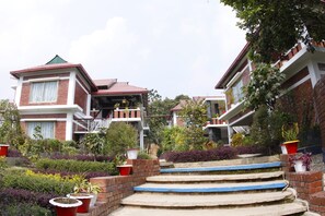 Exterior - Lemon Garden Resort (Kamalganj)