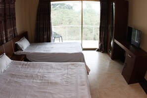 Kamar Single Mewah | Setrika/meja setrika, tempat tidur lipat/tambahan, dan Wi-Fi gratis