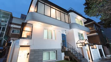 住宿正面