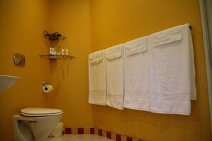 Family Cottage South American | Bathroom | Shower, hydromassage showerhead, designer toiletries, hair dryer