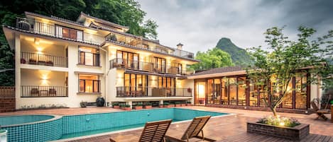 Indoor pool, outdoor pool, open 8:00 AM to 7:30 PM, pool umbrellas