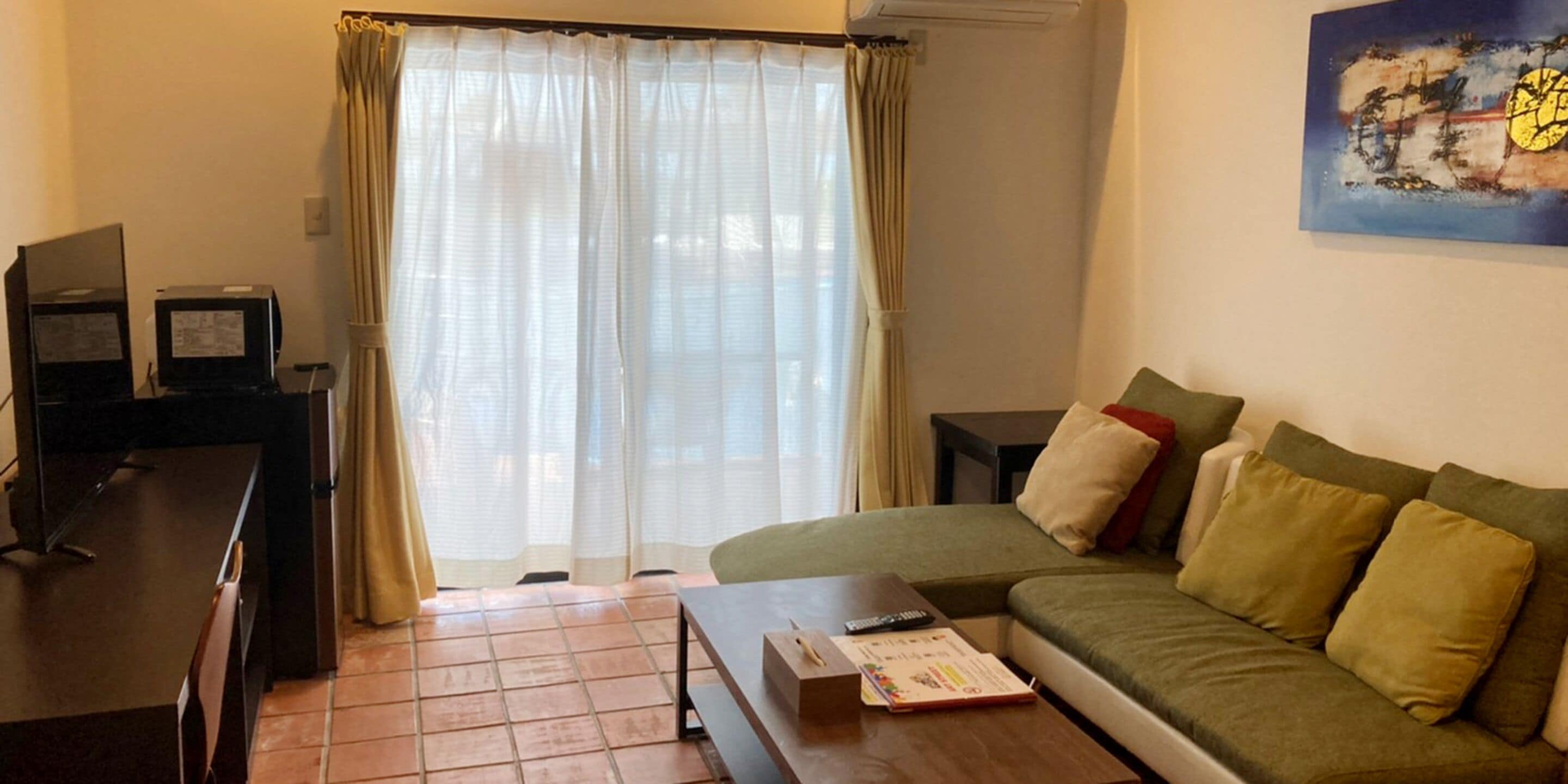 1f pool side twin & kitchen, no smoking (no pets allowed) | 1 bedroom, individually decorated, desk, blackout curtains