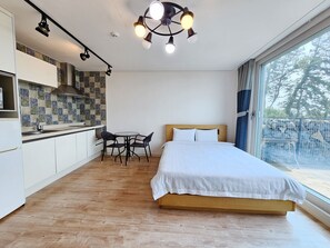 Blackout curtains, free WiFi - Haeden Ville (Seogwipo)