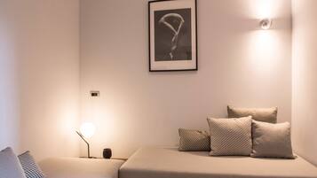Superior Room, Sea View | Living area