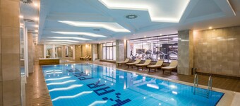 Karpalas City Hotel & Spa