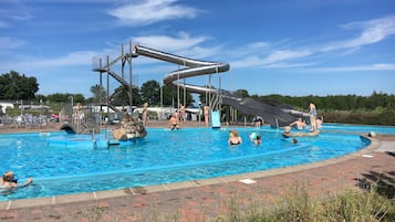 Piscina all'aperto